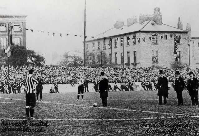 044573:Newcastle v Sunderland derby match St. James Park Newcast